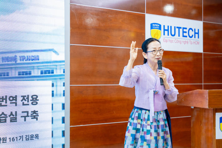 HUTECH enhances Korean language learning experience with international standard “K-VOICE” Interpretation and Translation Lab 27