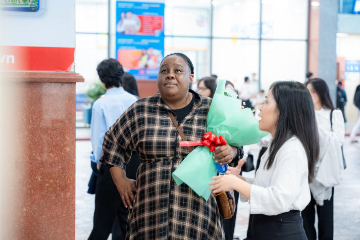 Đại sứ Nam Phi thăm HUTECH, hướng đến mở rộng hợp tác đào tạo và trao đổi sinh viên 73