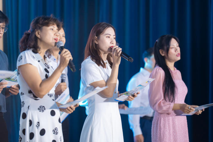 Một mùa giai điệu thăng hoa: HUTECH tôn vinh tháng 11 qua “Tiếng hát từ giảng đường” 2025 40