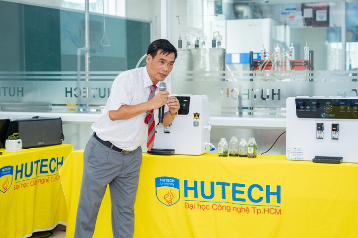 [Video] Trường Đại học HUTECH làm lễ chuyển giao máy lọc nước hộ gia đình 72