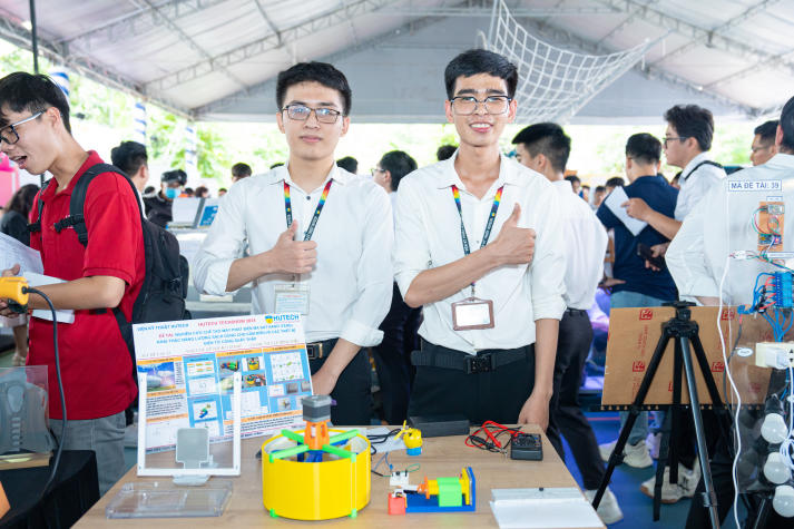 [Video] Ngày hội việc làm tại HUTECH: Điểm hẹn lý tưởng cho nhân lực trẻ và nhà tuyển dụng hàng đầu 98