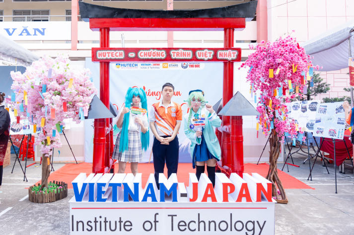 VJIT đồng hành cùng học sinh THPT trên hành trình hội nhập 33