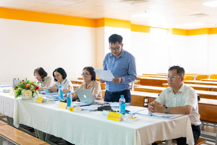 Luận văn/đề án tốt nghiệp Thạc sĩ ngành Công nghệ sinh học HUTECH khẳng định định hướng nghiên cứu ứng dụng 34