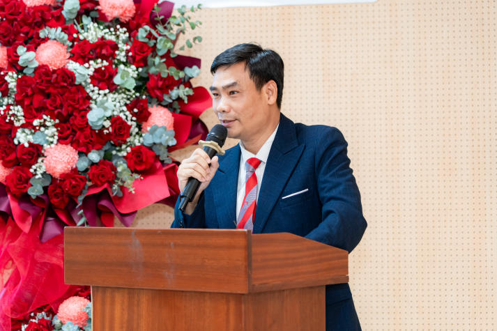 Academic exchange between HUTECH and Gyeongsang National University students on sustainable forest management 97