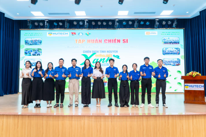 Sẵn sàng lên đường! Hơn 400 chiến sĩ Mùa hè xanh HUTECH 2025 hoàn tất tập huấn trước giờ ra quân 66