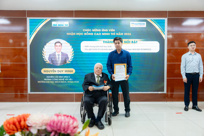 HUTECH trao Học bổng Cao Minh Thì 2026, tiếp sức đam mê nghiên cứu khoa học cho người học trẻ 27