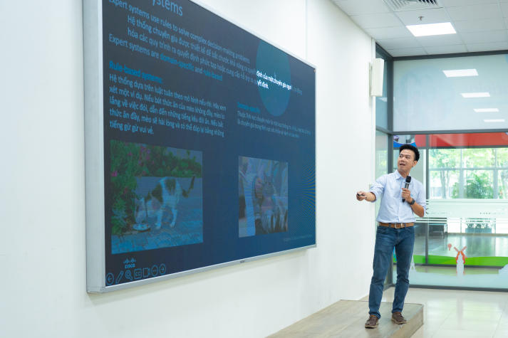 Sinh viên Công nghệ thông tin chủ động chinh phục AI trong lĩnh vực An ninh mạng 37