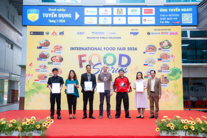 [Video] Một ngày “du hành” qua 15 nền văn hóa cùng Food Stories của sinh viên Quan hệ công chúng 26