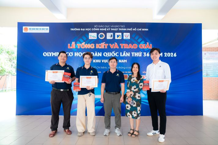 Sinh viên HUTECH ghi dấu với 09 giải thưởng tại Olympic Cơ học toàn quốc 2026 54