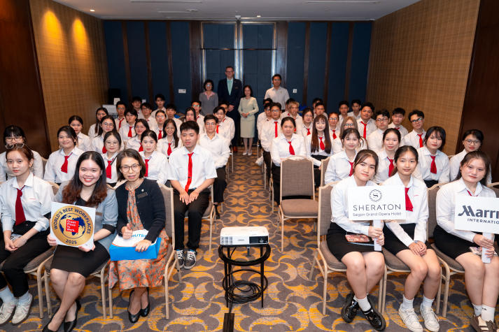 Sinh viên Quản trị khách sạn nâng tầm kỹ năng nghề tại Sheraton Saigon Hotel 25