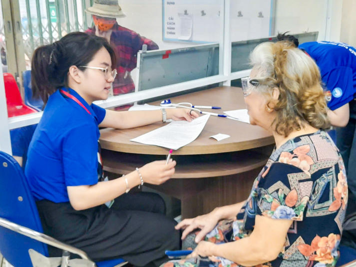 Điểm tin hoạt động Mùa hè xanh HUTECH 2025: Mặt trận TP.HCM sôi nổi với loạt công trình ý nghĩa 18