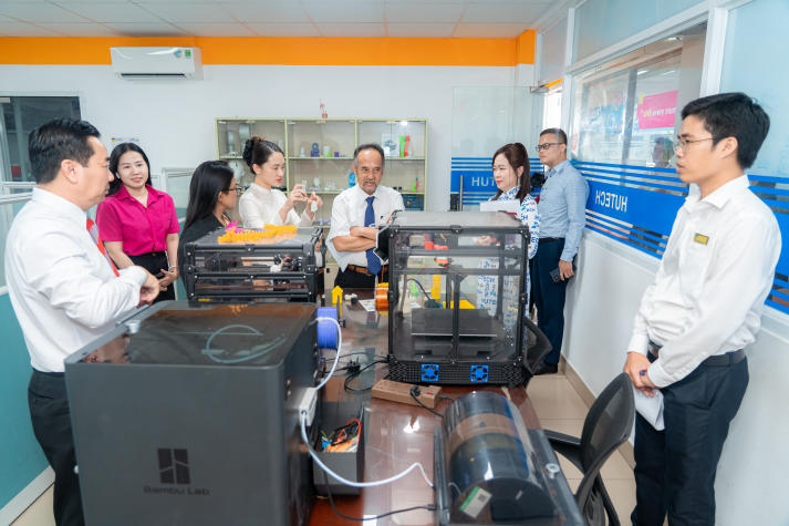 Thêm 04 chương trình Thạc sĩ đạt chuẩn AUN-QA, HUTECH khẳng định vị thế trên bản đồ giáo dục khu vực 44