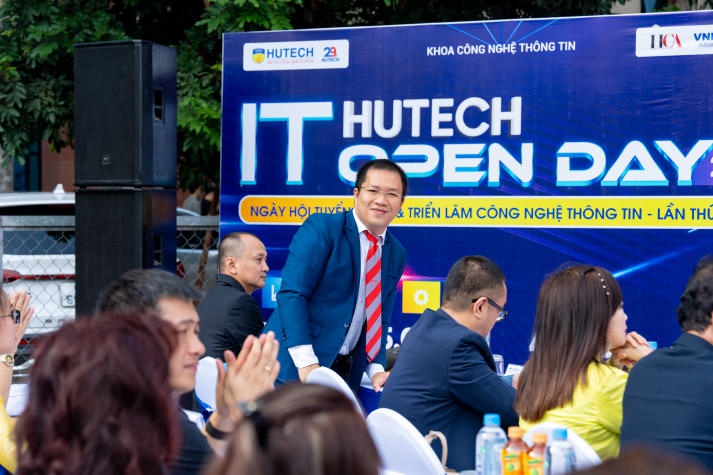 [Video] Gần 50 doanh nghiệp “săn” nhân sự công nghệ chất lượng tại HUTECH IT Open Day 2024 31