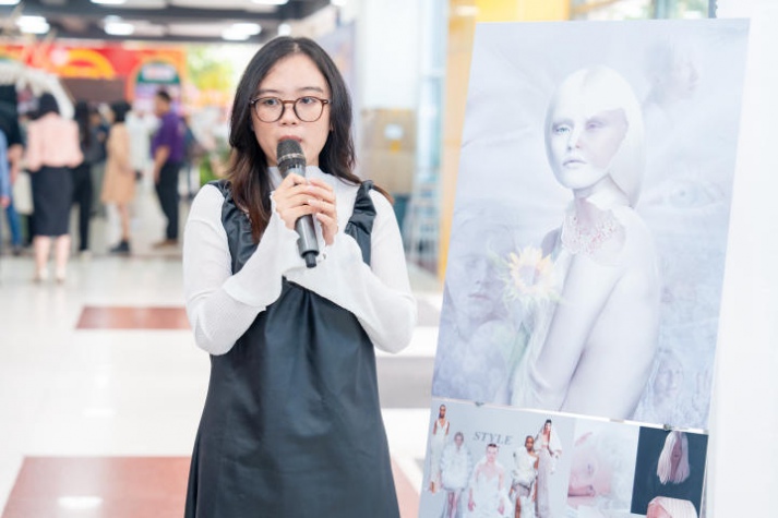 [Video] Đem bọ cánh cứng và người vô gia cư vào đồ án tốt nghiệp, 02 sinh viên ngành Thiết kế thời trang HUTECH “cán đích” thủ khoa và á khoa 116