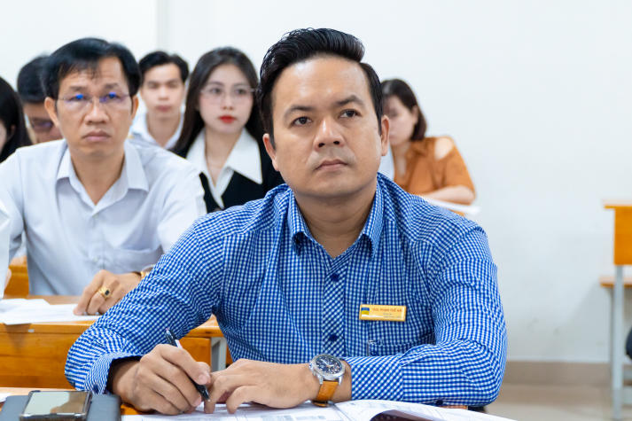 Nâng cao chất lượng đánh giá sinh viên: HUTECH tổ chức tập huấn coi thi đợt 2, năm học 2024-2025 31
