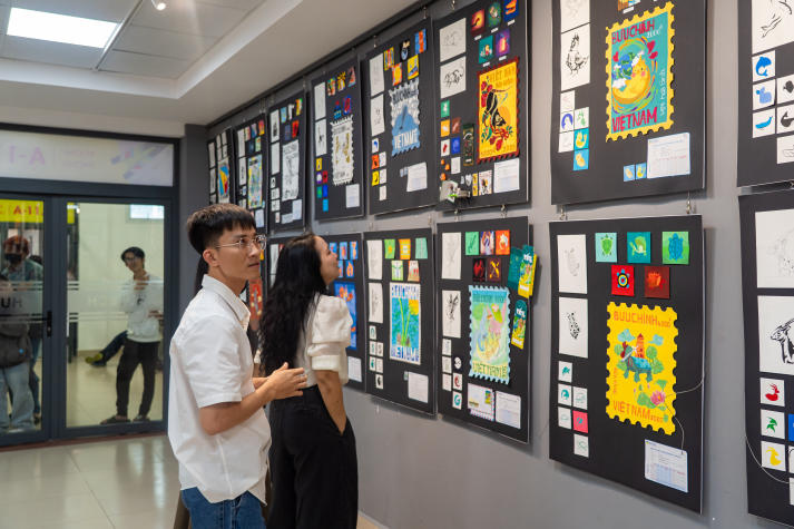 [Video] Sinh viên Thiết kế đồ họa thiết kế tem từ sắc màu thiên nhiên Việt Nam 32