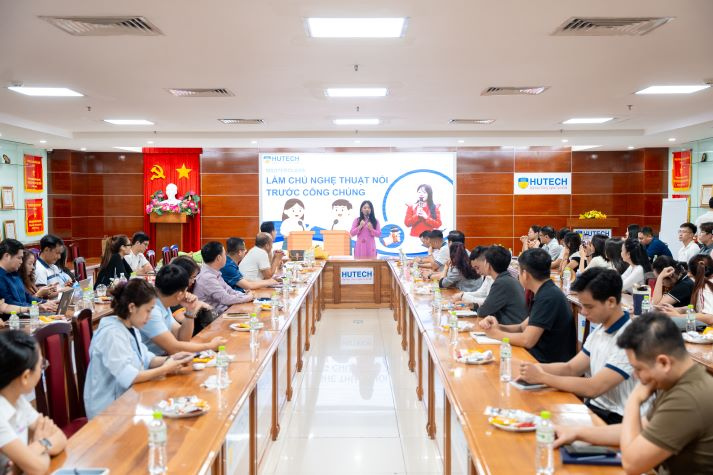 Học viên cao học và nghiên cứu sinh HUTECH làm chủ giọng nói và phong thái, nâng tầm phần trình bày học thuật 10