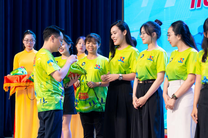 ​Khép lại HUTECH Running Challenge 2026: Tôn vinh hành trình bền bỉ, lan tỏa tinh thần sống khỏe 451