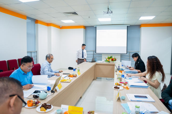 Bảo vệ luận văn/đề án Thạc sĩ Luật kinh tế tại HUTECH: Khẳng định chiều sâu đào tạo Sau đại học 46