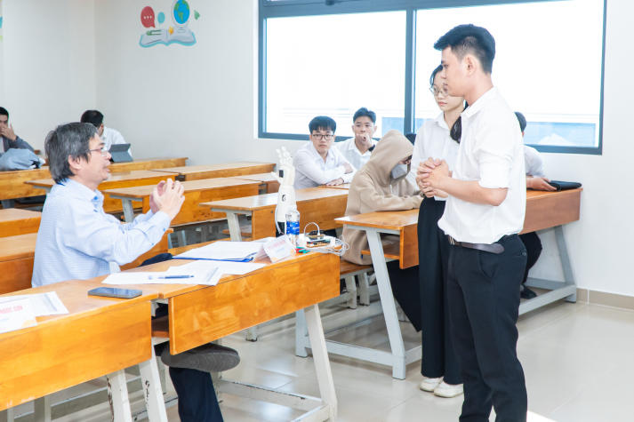 HUTECH sẽ đăng cai vòng Bán kết Giải thưởng Euréka 2025 lĩnh vực Kỹ thuật - Công nghệ 27