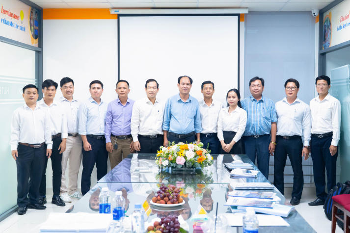 Nhiều đề tài hướng đến ứng dụng thực tế tại buổi bảo vệ luận văn/đề án tốt nghiệp Thạc sĩ ngành Kỹ thuật xây dựng 94
