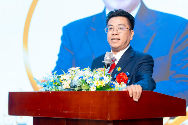 [Video] Tân sinh viên Khoa Tài chính - Thương mại khởi động hành trình đại học với tinh thần “Sáng tạo - Kết nối - Vươn xa” 32