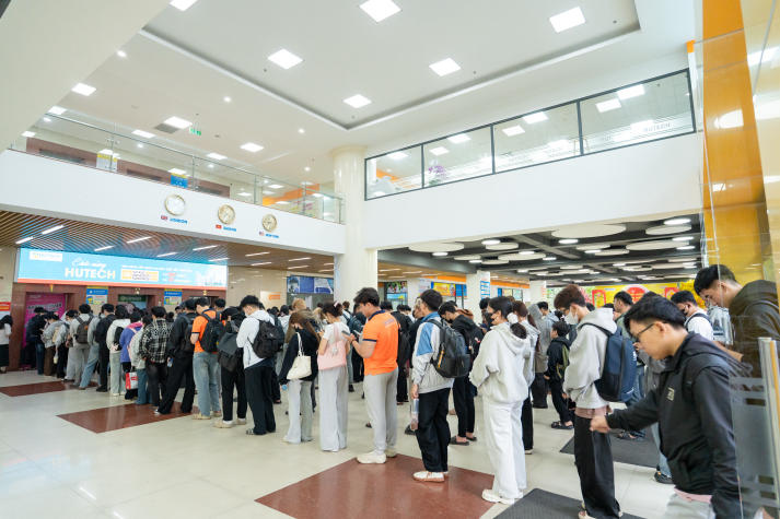 Tác phong HUTECH-ers: Văn minh bắt đầu từ những điều nhỏ 42