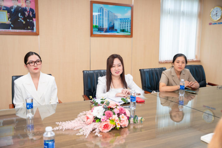 HUTECH collaborates with UK experts to strengthen women’s leadership capacity in the new era 129