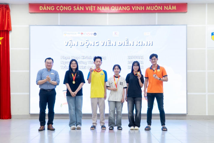 Gala “Xuân sắc màu” và Lễ bế mạc Hội thao sinh viên 2024: rộn ràng mừng xuân, tôn vinh tài năng Khoa Dược 253