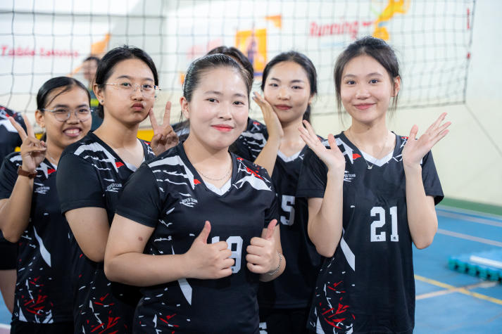 Chung kết Bóng chuyền nữ HUTECH GAMES 2026: Ngôi vương gọi tên Khoa Marketing - Kinh doanh quốc tế 24