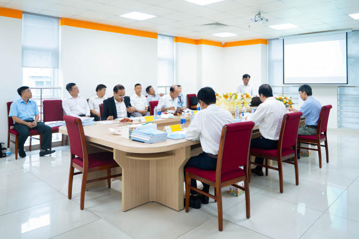 Nhiều đề tài hướng đến ứng dụng thực tế tại buổi bảo vệ luận văn/đề án tốt nghiệp Thạc sĩ ngành Kỹ thuật xây dựng 38