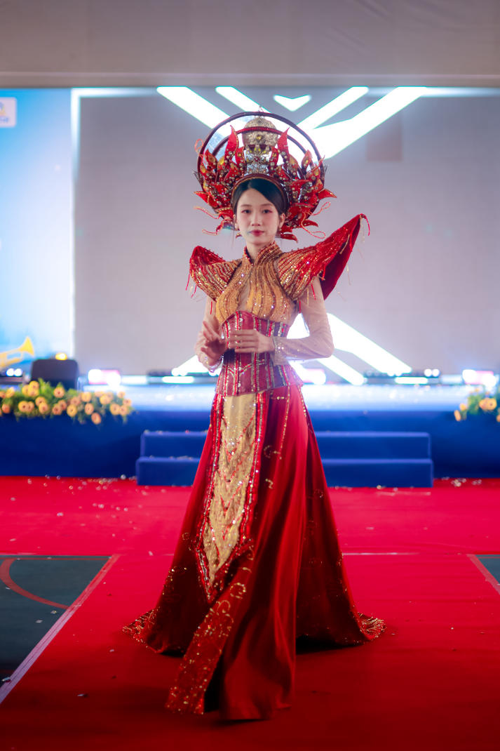 “HUTECH - Newbies Say Hi” khuấy động Thu Duc Campus vào 23/9 tới 105