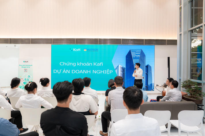 Gần 200 nhóm sinh viên HUTECH trải nghiệm, bồi dưỡng năng lực tại 65 doanh nghiệp 83