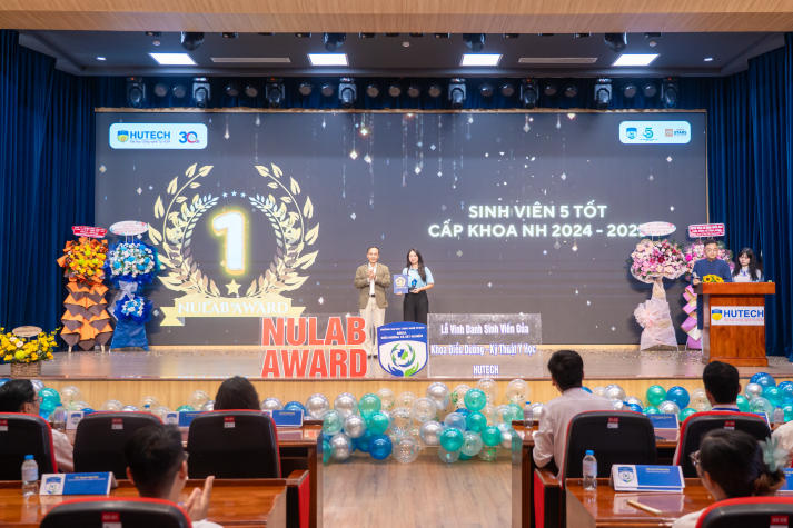 Sinh viên tiêu biểu được vinh danh tại NULAB AWARD 2025 46