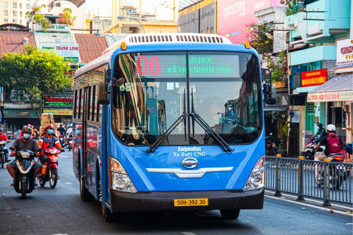 Đi xe buýt nhập học tại HUTECH: Thí sinh nên chọn tuyến nào? 39