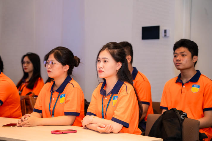[Ảnh] Kiến tập tại C.P. Việt Nam: Cơ hội cọ xát thực tiễn cho sinh viên ngành Kinh tế quốc tế 34