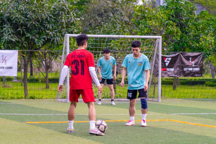 THE FUN FC lên ngôi vô địch Giải Bóng đá Đối kháng UNIVERSITY FOOTBALL TOURNAMENT HUTECH 2024 46