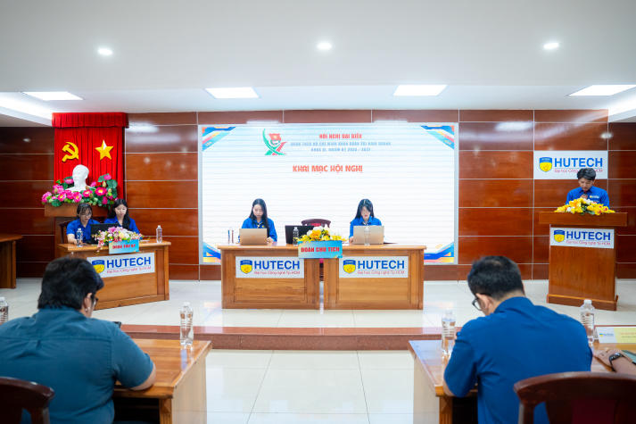 Tuổi trẻ Khoa Quản trị kinh doanh: Nhiệt huyết, sáng tạo trong nhiệm kỳ mới 29