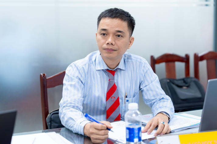 HUTECH tổ chức bảo vệ luận văn, đề án Thạc sĩ ngành Quản trị kinh doanh 31