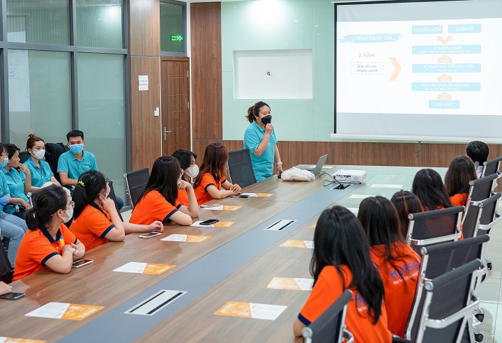 Sinh viên Khoa Trung Quốc học tích lũy nhiều kiến thức hữu ích qua chuyến tham quan Công ty TNHH JINYU Tire 38