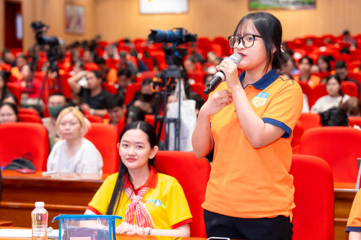 WeMeet - “Ba mặt nhiều lời”: Sinh viên HUTECH học cách tích lũy tài chính từ những câu chuyện đời thực 71