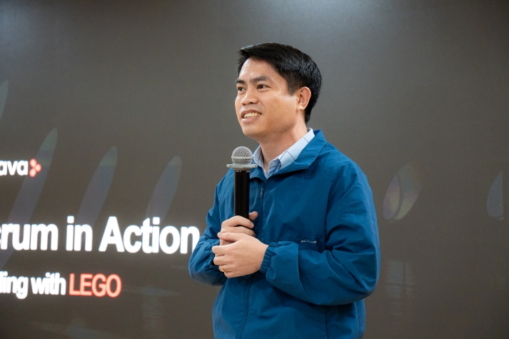 Khám phá quản lý dự án hiện đại, sinh viên Công nghệ thông tin “vào vai” đội Scrum chuyên nghiệp 12