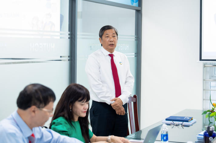 HUTECH tổ chức bảo vệ luận văn, đề án Thạc sĩ ngành Quản trị kinh doanh 49