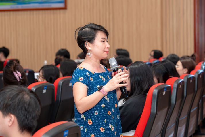 Hiểu khách hàng để làm Marketing: Bài học thực chiến của sinh viên Khoa Truyền thông - Thiết kế 67