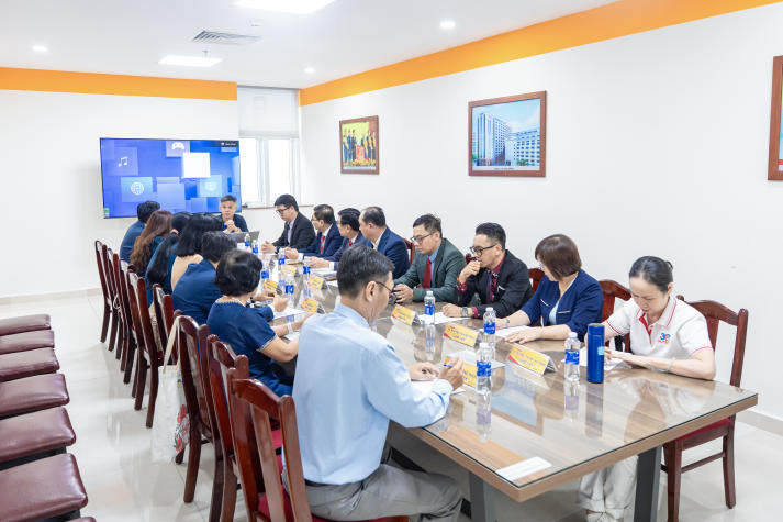HUTECH khai mạc khảo sát chính thức đánh giá ngoài 03 chương trình đào tạo trình độ Thạc sĩ theo chuẩn MOET 95