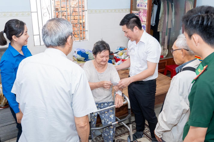 HUTECH thực hiện hành trình về nguồn đáng nhớ tại căn cứ huyện Củ Chi nhân dịp Xuân Giáp Thìn 2024 107