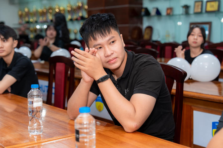 CLB Nhiếp ảnh HUTECH đánh dấu tuổi lên 8, mở “khung hình” mới cho hành trình sáng tạo 79