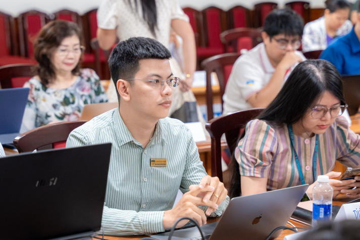 Giảng viên HUTECH khai mở vai trò “trợ giảng số” của AI 33