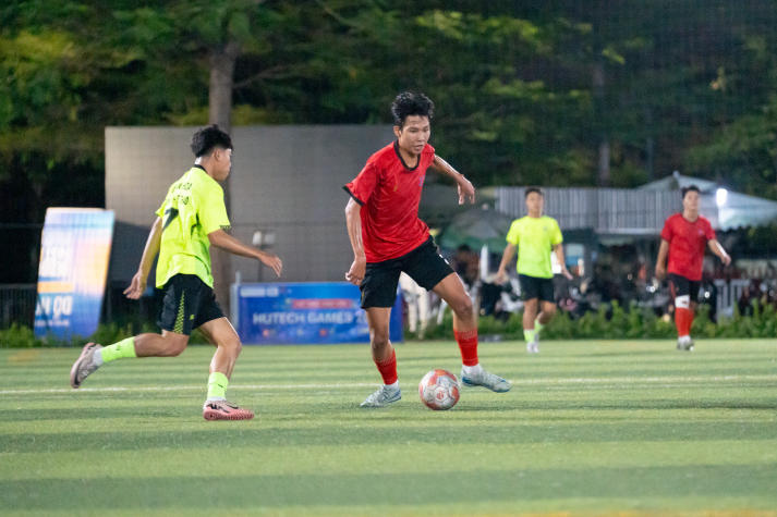 [HUTECH 2025] “Mùa vàng” của sinh viên: Những dấu ấn của một thế hệ dám bứt phá 139