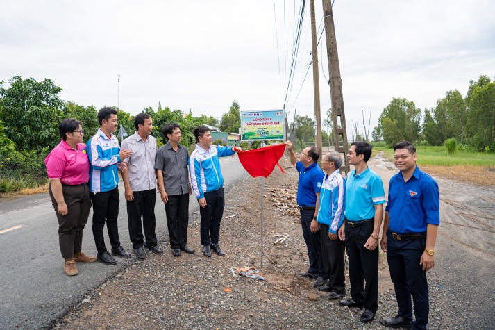 Mùa hè xanh HUTECH 2024 khánh thành 4 công trình trọng điểm tại mặt trận tỉnh Bến Tre và Đồng Tháp 184